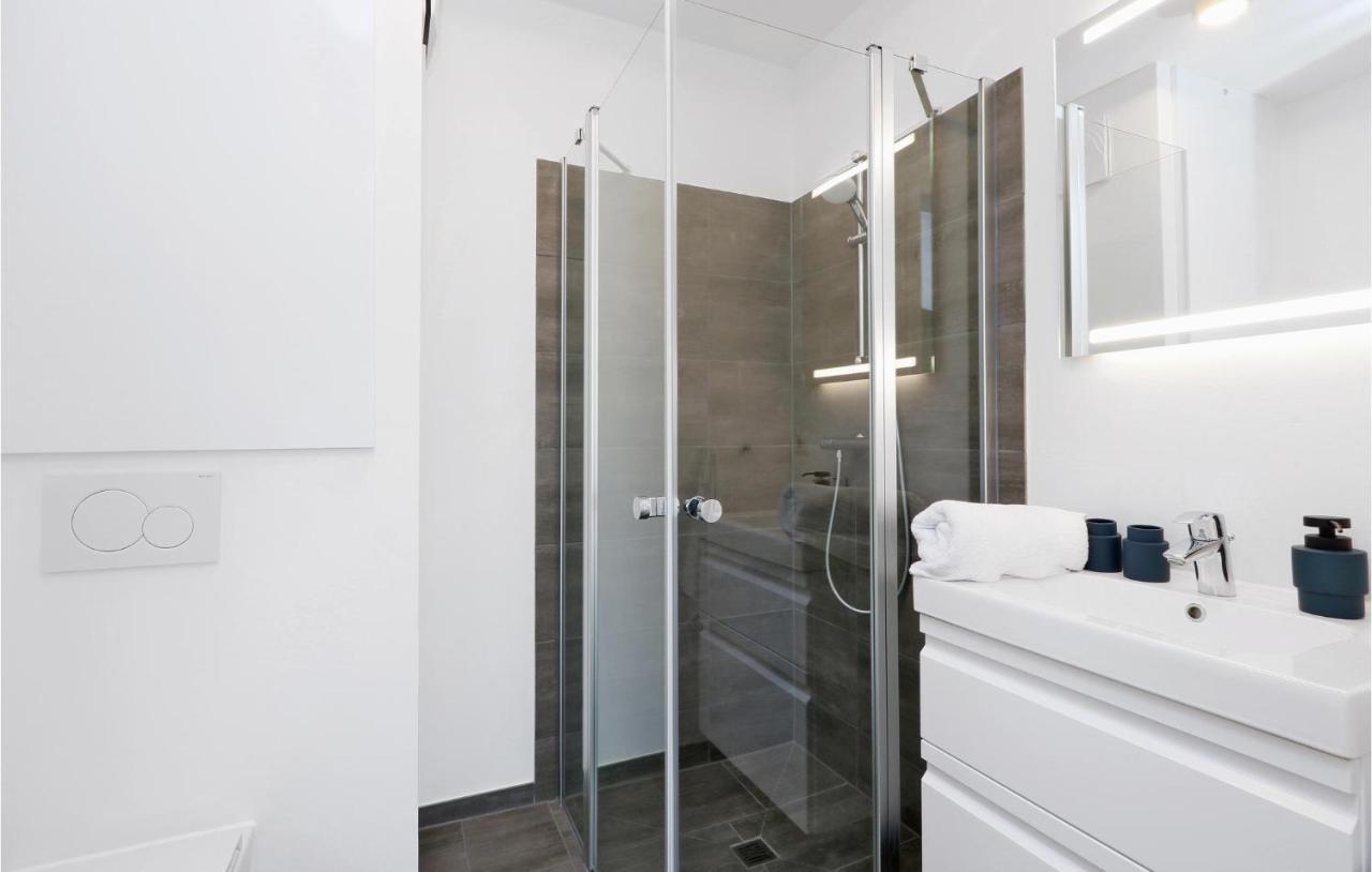 Amazing Apartment In Lembruch-Duemmer See Esterno foto